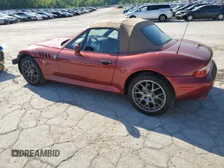 2000 BMW Z3 2.5L with VIN WBACH9348YLF90791, listed as a Copart auction lot 60079894 with 28,043 mi miles and Salvage Title. Bid and sale history available at carsss.com. Image 2.