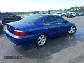 2003 Acura TL Type S with VIN 19UUA568X3A041695, listed as a IAAI auction lot 41994058 with 245,064 mi miles. Bid and sale history available at carsss.com. Image 4.