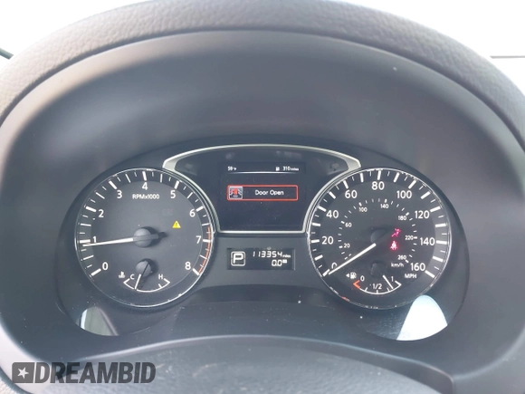 2015 Nissan Altima S with VIN 1N4AL3AP4FN388442, listed as a IAAI auction lot 42107172 with 113,354 mi miles and . Bid and sale history available at carsss.com. Image 7.
