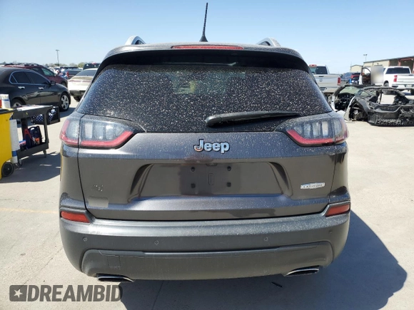 2019 Jeep Cherokee Latitude Plus z VIN 1C4PJLLN8KD215917, wystawiony jako Copart lot #49458585 z przebiegiem 103 182 mil mil oraz Czysty tytuł • Clean title. Historia ofert i sprzedaży dostępna na DreamBid. Obrazek 6.