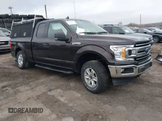 2018 Ford F-150 XL with VIN 1FTFX1E59JFB12794, listed as a IAAI auction lot 41677546 with 84,998 mi miles. Bid and sale history available at carsss.com. Image 1.