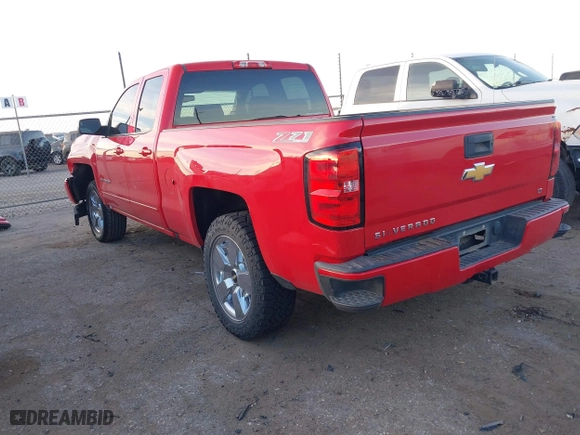 2017 Chevrolet Silverado 1500 LT with VIN 1GCVKREC9HZ340634, listed as a IAAI auction lot 41336401 with 189,247 mi miles. Bid and sale history available at carsss.com. Image 3.