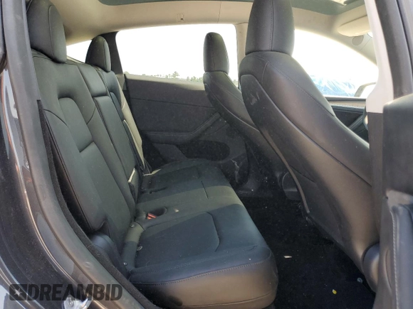 2024 Tesla Model Y Long Range with VIN 7SAYGDEE5RA282984, listed as a Copart auction lot 52388455 with 11,922 mi miles and Salvage Title. Bid and sale history available at DreamBid. Image 11.