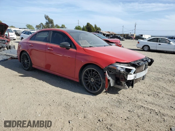 2020 Mercedes-Benz A 220 z VIN WDD3G4EB3LW038582, wystawiony jako Copart lot #53298465 z przebiegiem 61 885 mil mil oraz Szkoda całkowita • Salvage title. Historia ofert i sprzedaży dostępna na DreamBid. Obrazek 4.