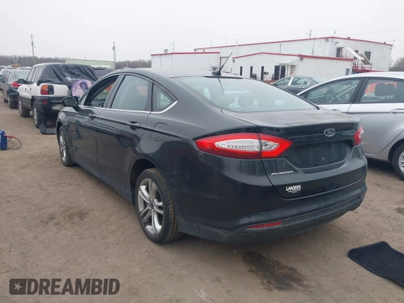 2013 Ford Fusion S with VIN 3FA6P0G76DR200904, listed as a IAAI auction lot 41568525 with 235,852 mi miles. Bid and sale history available at carsss.com. Image 3.