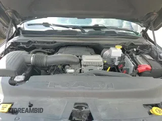 2022 Ram 1500 Big Horn z VIN 1C6RREBT5NN464307, wystawiony jako Copart lot #67578925 z przebiegiem 37 977 mil mil oraz Czysty tytuł • Clean title. Historia ofert i sprzedaży dostępna na DreamBid. Obrazek 15.