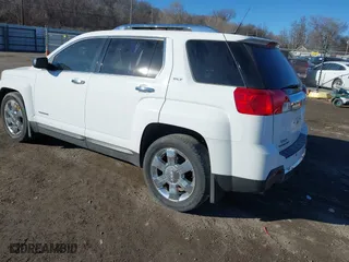 2010 GMC Terrain SLT-2 with VIN 2CTFLJEY3A6222888, listed as a IAAI auction lot 41672762 with 135,405 mi miles. Bid and sale history available at carsss.com. Image 3.