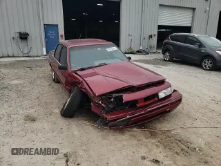 1996 Oldsmobile Cutlass Ciera 1SA VX5 z VIN 1G3AJ55M9T6322910, wystawiony jako Copart lot #84450064 z przebiegiem 163 709 mil mil oraz Szkody całkowita. Historia ofert i sprzedaży dostępna na DreamBid. Obrazek 10.