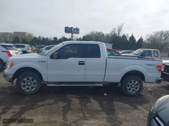 2014 Ford F-150 XL with VIN 1FTFX1EF7EFC62420, listed as a IAAI auction lot 41807746 with 102,973 mi miles. Bid and sale history available at carsss.com. Image 15.