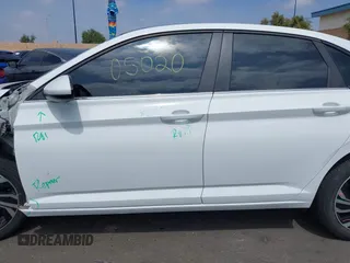 2020 Volkswagen Jetta SEL z VIN 3VWEB7BU6LM037447, wystawiony jako IAAI lot #41905020 z przebiegiem 42 179 mil mil oraz . Historia ofert i sprzedaży dostępna na DreamBid. Obrazek 15.