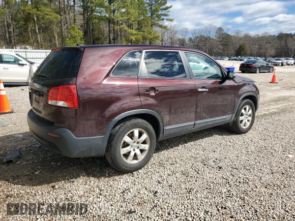 2012 Kia Sorento LX z VIN 5XYKT4A12CG253639, wystawiony jako Copart lot #47832195 z przebiegiem 269 418 mil mil oraz Szkoda całkowita • Salvage title. Historia ofert i sprzedaży dostępna na DreamBid. Obrazek 3.