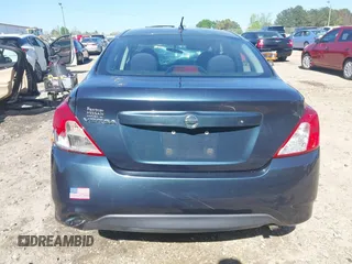 2015 Nissan Versa SV with VIN 3N1CN7APXFL813704, listed as a IAAI auction lot 42005624 with 170,690 mi miles. Bid and sale history available at carsss.com. Image 17.