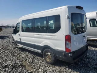 2019 Ford Transit XL z VIN 1FDZX2CM0KKB27959, wystawiony jako Copart lot #45286305 z przebiegiem 137 367 mil mil oraz Szkoda całkowita • Salvage title. Historia ofert i sprzedaży dostępna na DreamBid. Obrazek 2.