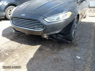 2015 Ford Fusion Titanium with VIN 3FA6P0D91FR277852, listed as a IAAI auction lot 41775806 with 82,684 mi miles. Bid and sale history available at carsss.com. Image 6.