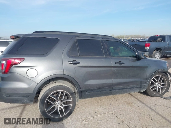 2019 Ford Explorer Sport with VIN 1FM5K8GT3KGA71276, listed as a IAAI auction lot 41865180 with 73,952 mi miles and . Bid and sale history available at carsss.com. Image 14.