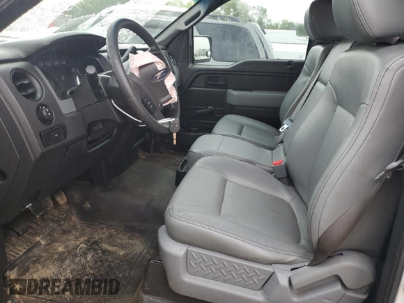 2014 Ford F-150 XL с VIN 1FTMF1CM8EFC12380, выставлен на аукционе Copart как лот 54990645 с пробегом 151 103 миль миль и Списание • Salvage title. История ставок и продаж доступна на DreamBid. Изображение 7.