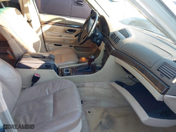 1996 BMW 7-Series 740IL with VIN WBAGJ8325TDL36633, listed as a IAAI auction lot 41299652 with NaN miles. Bid and sale history available at carsss.com. Image 5.