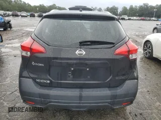 2019 Nissan Kicks S with VIN 3N1CP5CU9KL530965, listed as a Copart auction lot 72962234 with 37,427 mi miles and Salvage Title. Bid and sale history available at carsss.com. Image 6.