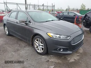 2015 Ford Fusion SE z VIN 1FA6P0HD7F5129349, wystawiony jako IAAI lot #42232873 z przebiegiem 204 635 mil mil oraz . Historia ofert i sprzedaży dostępna na DreamBid. Obrazek 1.