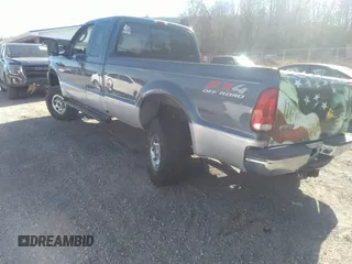 2004 Ford F-250 XL z VIN 1FTNX21P04EB90318, wystawiony jako IAAI lot #41640316 z przebiegiem 218 352 mil mil oraz . Historia ofert i sprzedaży dostępna na DreamBid. Obrazek 12.