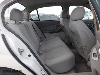 2006 Chevrolet Malibu LT w/0LT with VIN 1G1ZT51F06F179878, listed as a IAAI auction lot 41516639 with 172,190 mi miles. Bid and sale history available at carsss.com. Image 8.