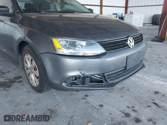 2011 Volkswagen Jetta Sedan S with VIN 3VW2K7AJ9BM066854, listed as a IAAI auction lot 41776173 with 166,497 mi miles. Bid and sale history available at carsss.com. Image 12.