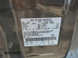 2006 Ford F-150 STX z VIN 1FTRX02WX6KB23189, wystawiony jako Copart lot #60643545 z przebiegiem 310 109 mil mil oraz Szkoda całkowita • Salvage title. Historia ofert i sprzedaży dostępna na DreamBid. Obrazek 13.