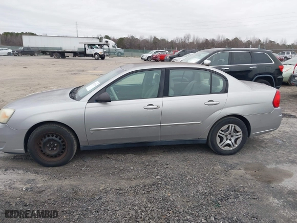 2007 Chevrolet Malibu LS w/2FL with VIN 1G1ZS58N87F290017, listed as a IAAI auction lot 41513640 with 202,007 mi miles. Bid and sale history available at carsss.com. Image 16.