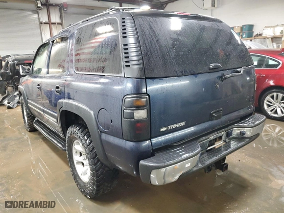 2005 Chevrolet Tahoe LS with VIN 1GNEK13T95J231080, listed as a Copart auction lot 49882075 with 176,764 mi miles and Salvage Title. Bid and sale history available at carsss.com. Image 2.