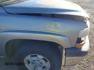 2002 Chevrolet Silverado 1500 LT with VIN 2GCEK19T721157549, listed as a IAAI auction lot 41636702 with 271,859 mi miles. Bid and sale history available at carsss.com. Image 16.