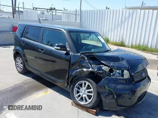2008 Scion xB z VIN JTLKE50E781009467, wystawiony jako IAAI lot #42310057 z przebiegiem 95 836 mil mil oraz . Historia ofert i sprzedaży dostępna na DreamBid. Obrazek 1.