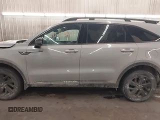2022 Kia Sorento X-Line S with VIN 5XYRLDLC5NG117800, listed as a IAAI auction lot 41611432 with 25,914 mi miles. Bid and sale history available at carsss.com. Image 15.