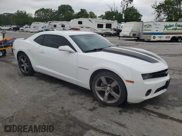 2012 Chevrolet Camaro 2LT with VIN 2G1FC1E33C9160628, listed as a Copart auction lot 56201725 with 194,311 mi miles and Salvage title. Bid and sale history available at DreamBid. Image 4.