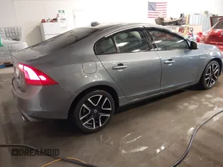 2017 Volvo S60 Dynamic with VIN YV140MTL0H2437537, listed as a IAAI auction lot 40801631 with 55,153 mi miles. Bid and sale history available at carsss.com. Image 4.