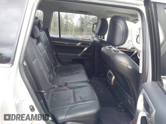 2014 Lexus GX with VIN JTJBM7FX3E5084445, listed as a IAAI auction lot 40640676 with 77,486 mi miles. Bid and sale history available at carsss.com. Image 8.