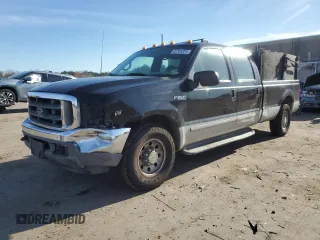 2001 Ford Super Duty F-250 XL with VIN 1FTNW20L11ED23827, listed as a Copart auction lot 82335324 with 223,835 mi miles and Salvage Title. Bid and sale history available at carsss.com. Image 1.