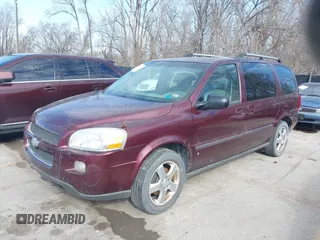 2007 Chevrolet Uplander 3LT with VIN 1GNDV33107D166599, listed as a IAAI auction lot 41794153 with 179,634 mi miles and . Bid and sale history available at DreamBid. Image 2.