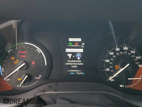 2023 Toyota Sienna XSE with VIN 5TDDSKFC9PS104275, listed as a Copart auction lot 43190195 with 19,644 mi miles and Salvage title. Bid and sale history available at DreamBid. Image 9.