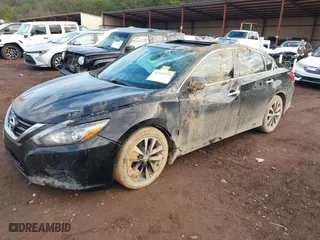 2018 Nissan Altima 2.5 SV with VIN 1N4AL3AP0JC213450, listed as a IAAI auction lot 41111131 with 94,132 mi miles. Bid and sale history available at carsss.com. Image 2.