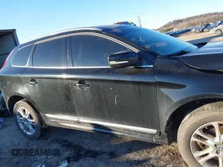 2014 Volvo XC60 3.2L z VIN YV4952DLXE2502676, wystawiony jako IAAI lot #41382804 z przebiegiem 206 805 mil mil oraz . Historia ofert i sprzedaży dostępna na DreamBid. Obrazek 13.