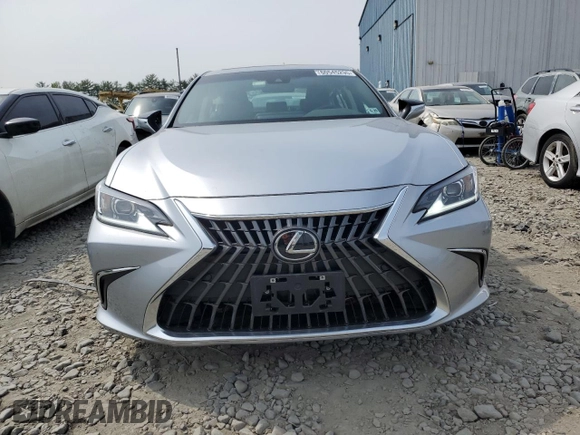 2024 Lexus ES 350 with VIN 58ADZ1B16RU177309, listed as a Copart auction lot 60545295 with 6,435 mi miles and Salvage title. Bid and sale history available at DreamBid. Image 5.
