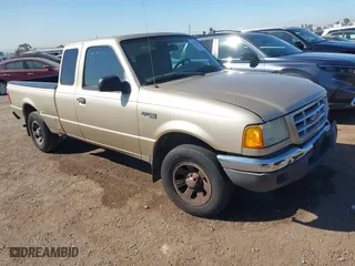 2002 Ford Ranger XL with VIN 1FTYR14U12PA70547, listed as a IAAI auction lot 41592182 with 157,066 mi miles. Bid and sale history available at carsss.com. Image 1.