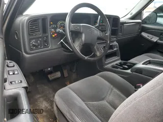2006 Chevrolet Silverado 1500 LT1 with VIN 1GCEC19T26Z200883, listed as a Copart auction lot 49332275 with 138,120 mi miles and Salvage Title. Bid and sale history available at DreamBid. Image 8.