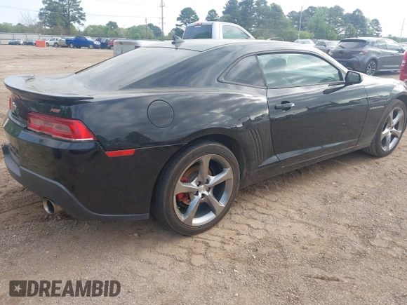 2014 Chevrolet Camaro LT z VIN 2G1FC1E38E9219031, wystawiony jako IAAI lot #41922230 z przebiegiem 135 539 mil mil oraz . Historia ofert i sprzedaży dostępna na DreamBid. Obrazek 4.