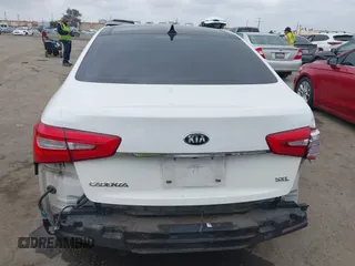 2016 Kia Cadenza Premium z VIN KNALN4D73G5209529, wystawiony jako IAAI lot #42239194 z przebiegiem 95 760 mil mil oraz . Historia ofert i sprzedaży dostępna na DreamBid. Obrazek 17.