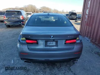 2021 BMW 5 Series 530i xDrive with VIN WBA13BJ06MCF12999, listed as a Copart auction lot 43918855 with 26,587 mi miles and Salvage Title. Bid and sale history available at carsss.com. Image 6.