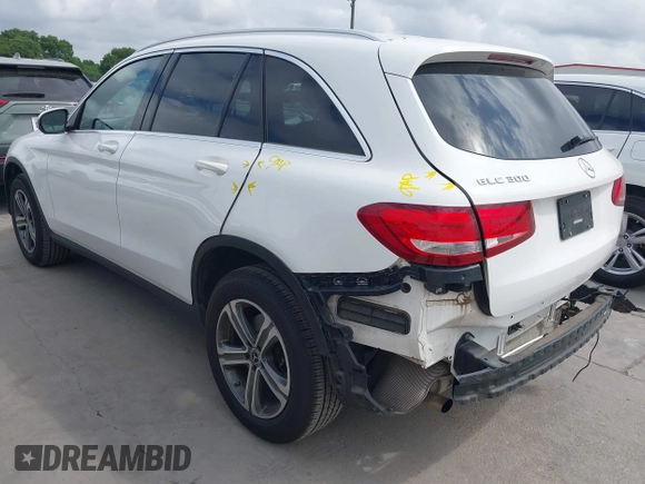 2019 Mercedes-Benz GLC 300 with VIN WDC0G4JB6KV128066, listed as a IAAI auction lot 42099576 with 80,833 mi miles and . Bid and sale history available at DreamBid. Image 3.
