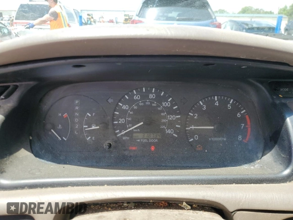 2000 Toyota Camry CE z VIN 4T1BG22K0YU708702, wystawiony jako Copart lot #56755285 z przebiegiem 318 734 mil mil oraz Szkoda całkowita • Salvage title. Historia ofert i sprzedaży dostępna na DreamBid. Obrazek 9.