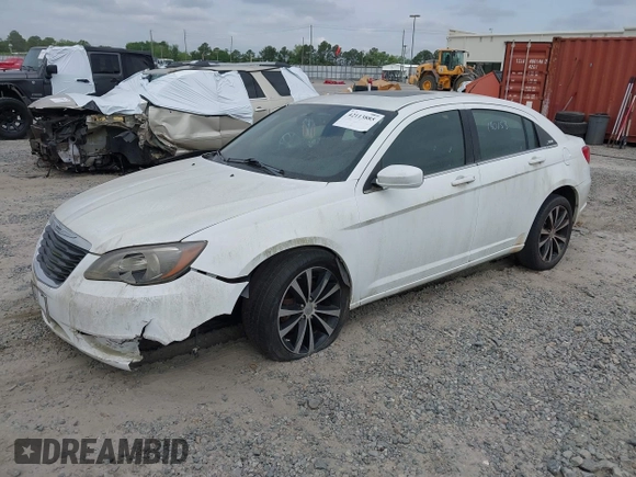 2012 Chrysler 200 S with VIN 1C3CCBHG5CN108501, listed as a IAAI auction lot 42113885 with 140,153 mi miles and . Bid and sale history available at DreamBid. Image 2.
