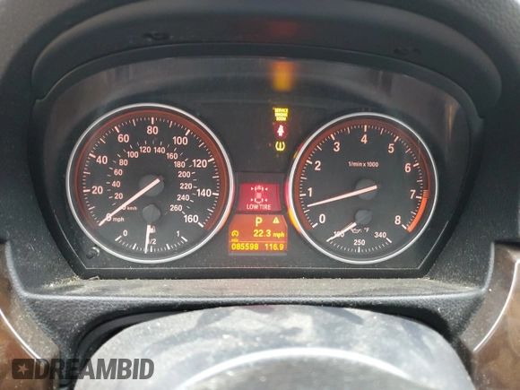 2009 BMW 3 Series 335i z VIN WBAPM73549A366759, wystawiony jako Copart lot #52532465 z przebiegiem 85 598 mil mil oraz Szkoda całkowita • Salvage title. Historia ofert i sprzedaży dostępna na DreamBid. Obrazek 9.